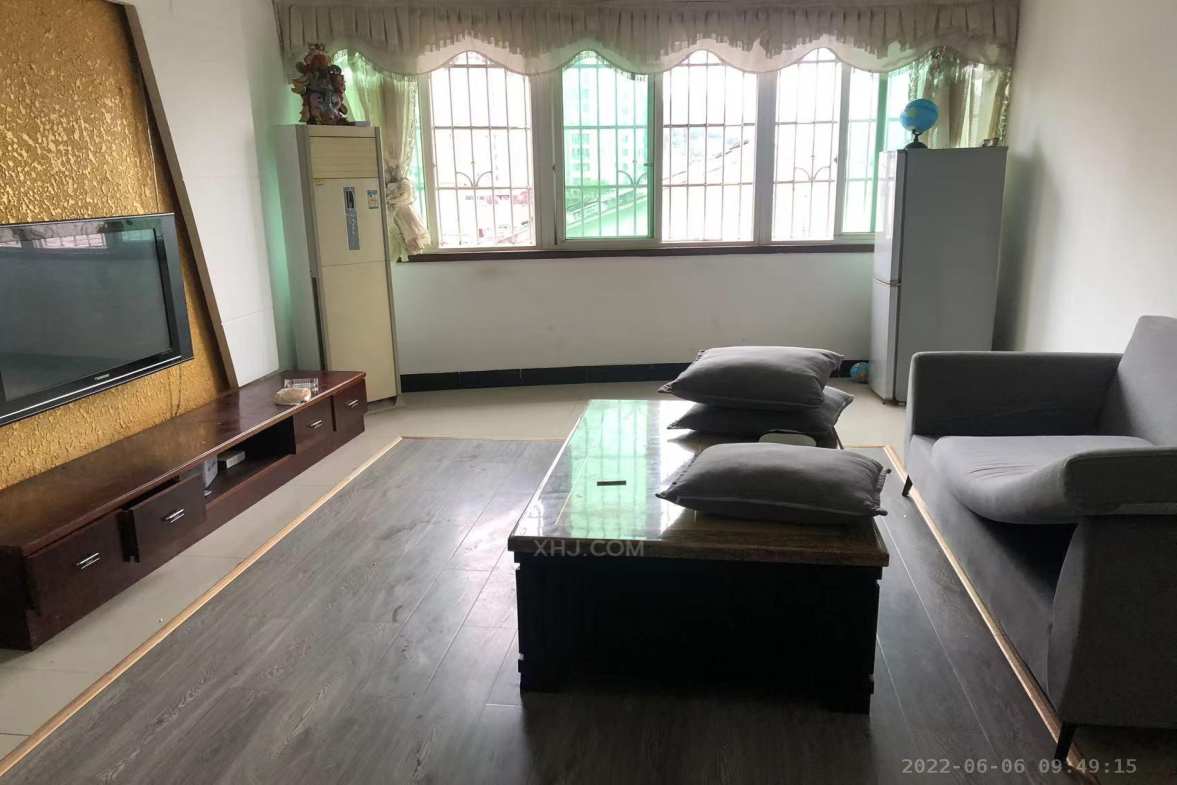 碧野华庭 3室2厅2卫 1500.0元/月 碧野华庭 3室2厅2卫 1500.0元/月室内图