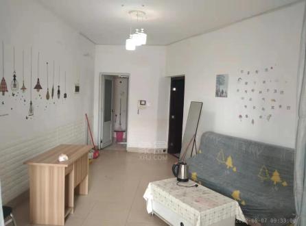 小城故事康逸名城  1室1厅1卫   1300.00元/月