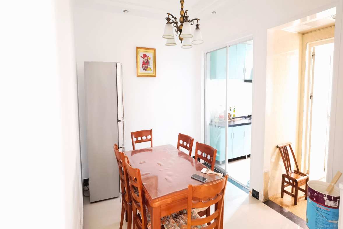 星城雅郡 3室2厅2卫 2200.0元/月 星城雅郡 3室2厅2卫 2200.0元/月室内图