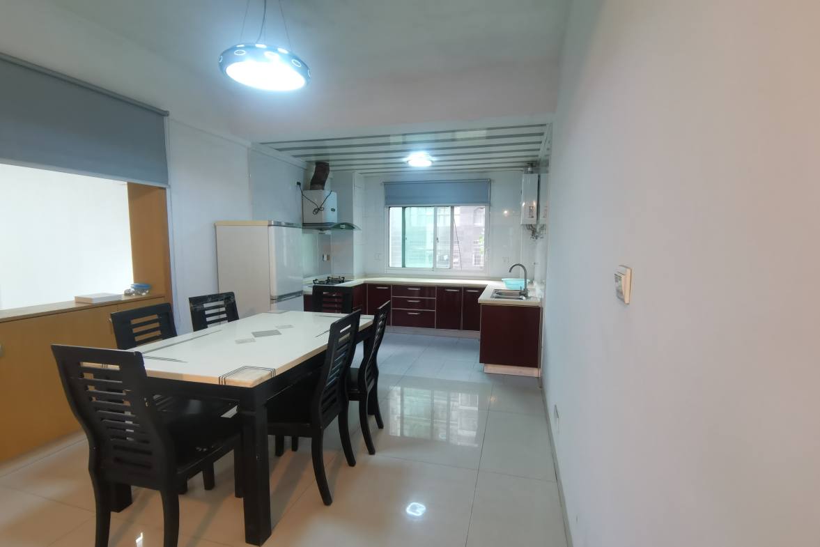 曲兰庭苑  3室2厅2卫    2000.0元/月室内图