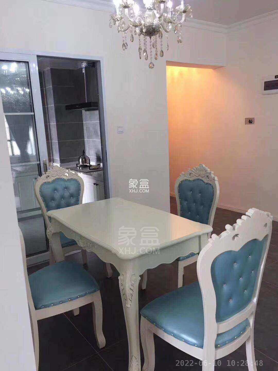 绿韵荷塘  2室1厅1卫   1800.00元/月室内图