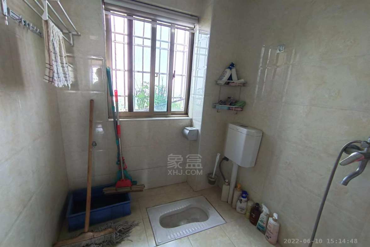 公园道一号(兆富佳园) 3室2厅1卫 2000.0元/月 公园道一号(兆富佳园) 3室2厅1卫 2000.0元/月室内图