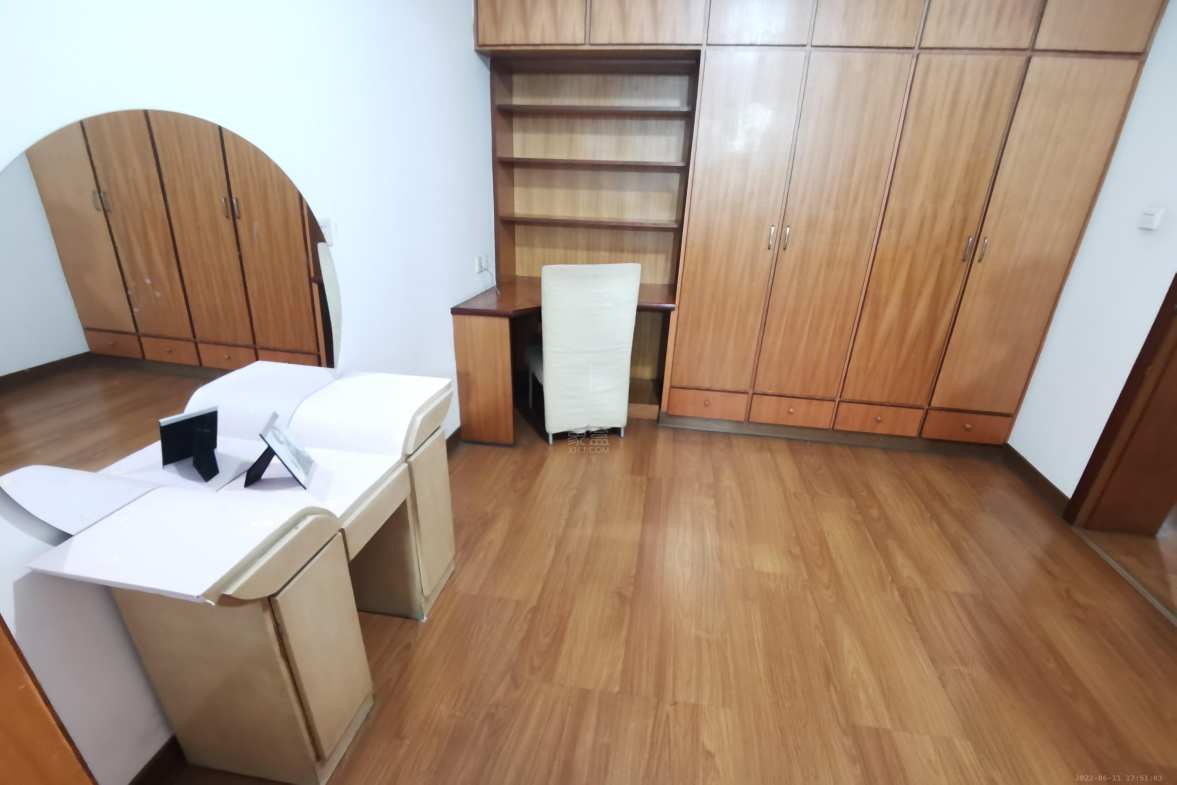 九九华帝  3室1厅1卫    1200.0元/月室内图