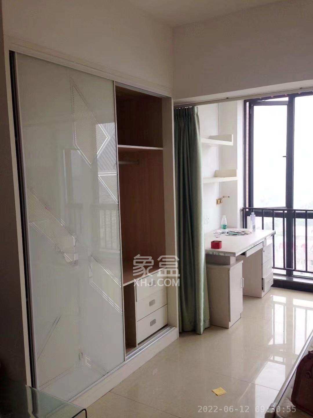 极目楚天  2室2厅1卫    2100.0元/月室内图