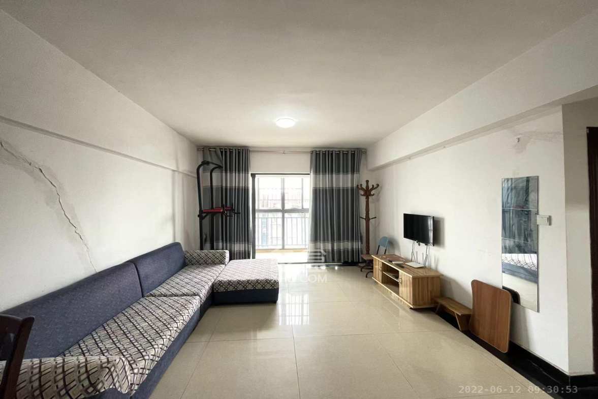 极目楚天  2室2厅1卫    2100.0元/月室内图