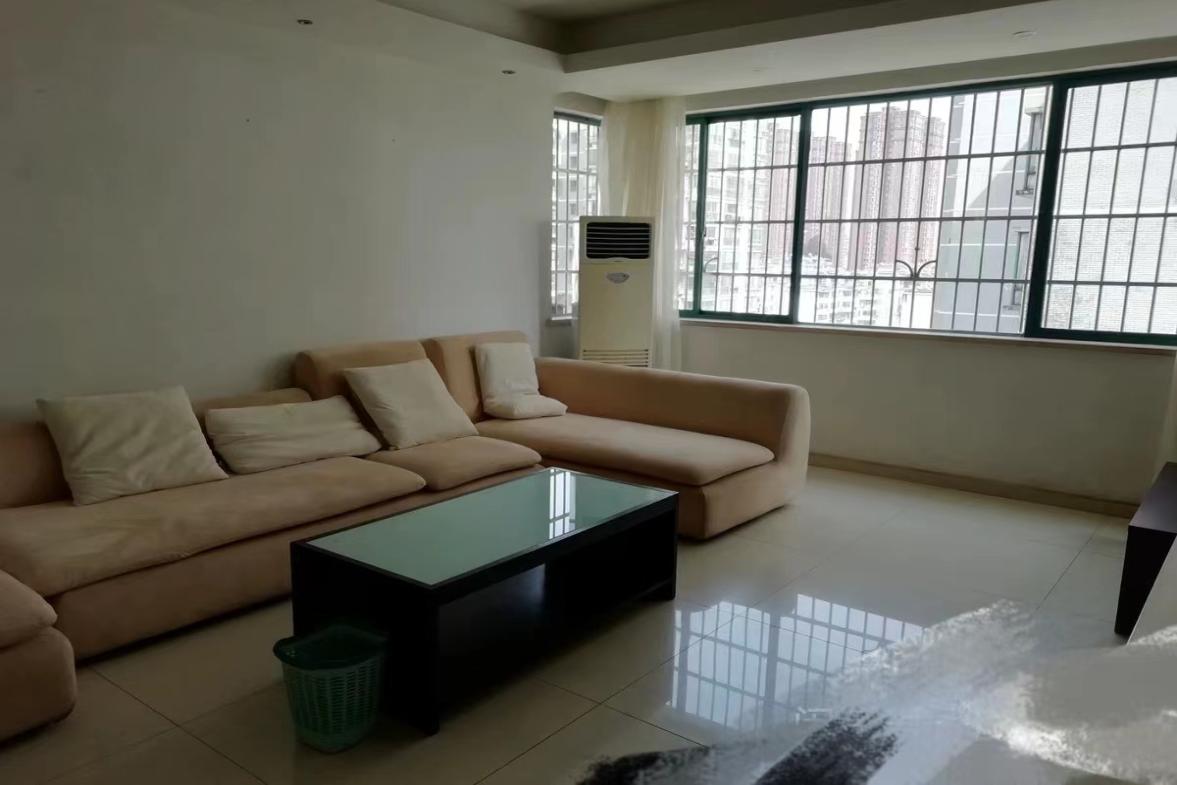 锦城嘉园  3室2厅1卫    2200.0元/月室内图