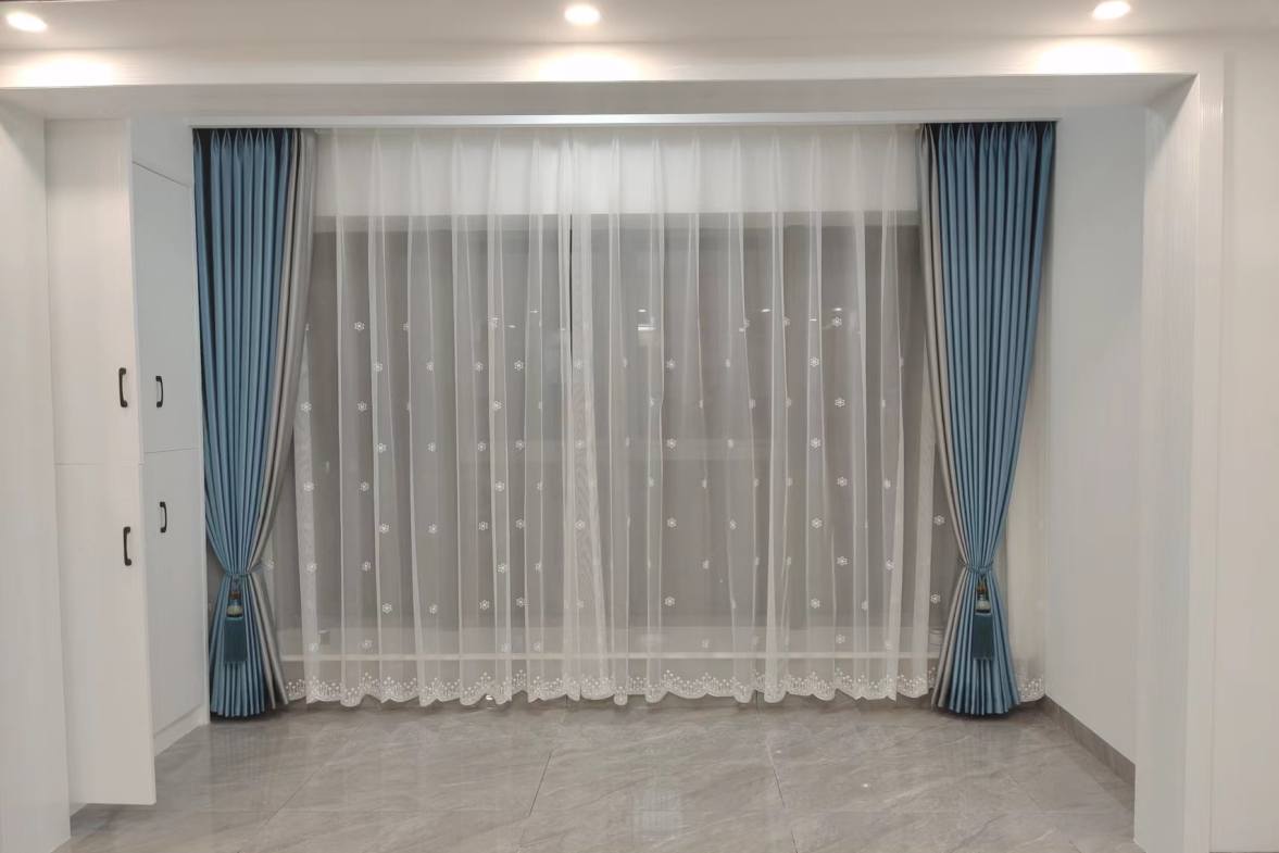 诚信东郡  0室0厅0卫    72.8万客厅