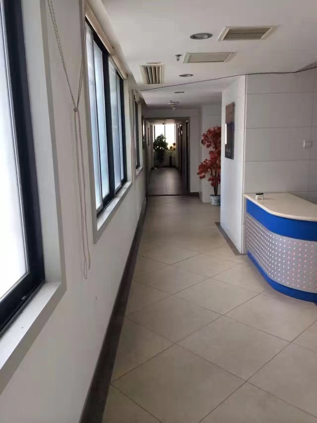 东一时区   330.0㎡     12000.00元/月小区图
