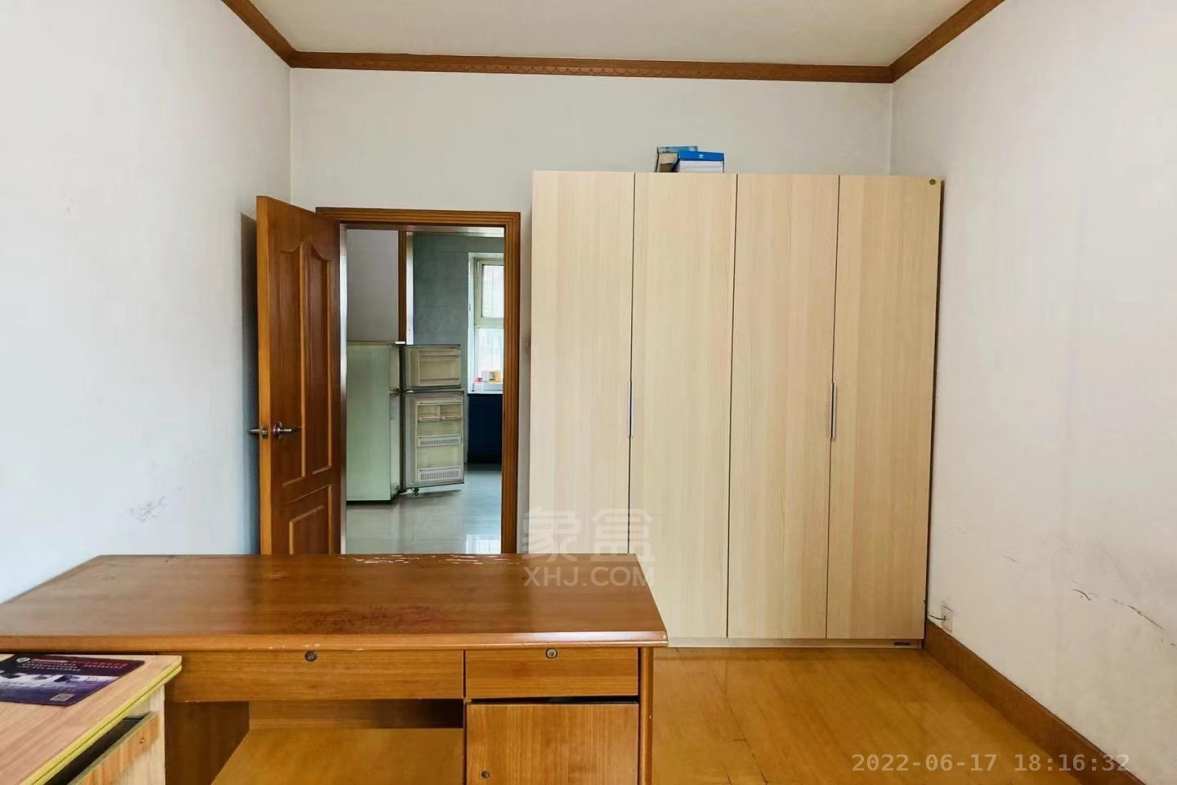 跃进村  3室2厅1卫    1200.0元/月小区图