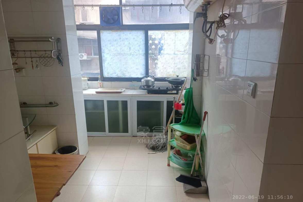 天顺苑 2室2厅1卫 1000.0元/月 天顺苑 2室2厅1卫 1000.0元/月室内图