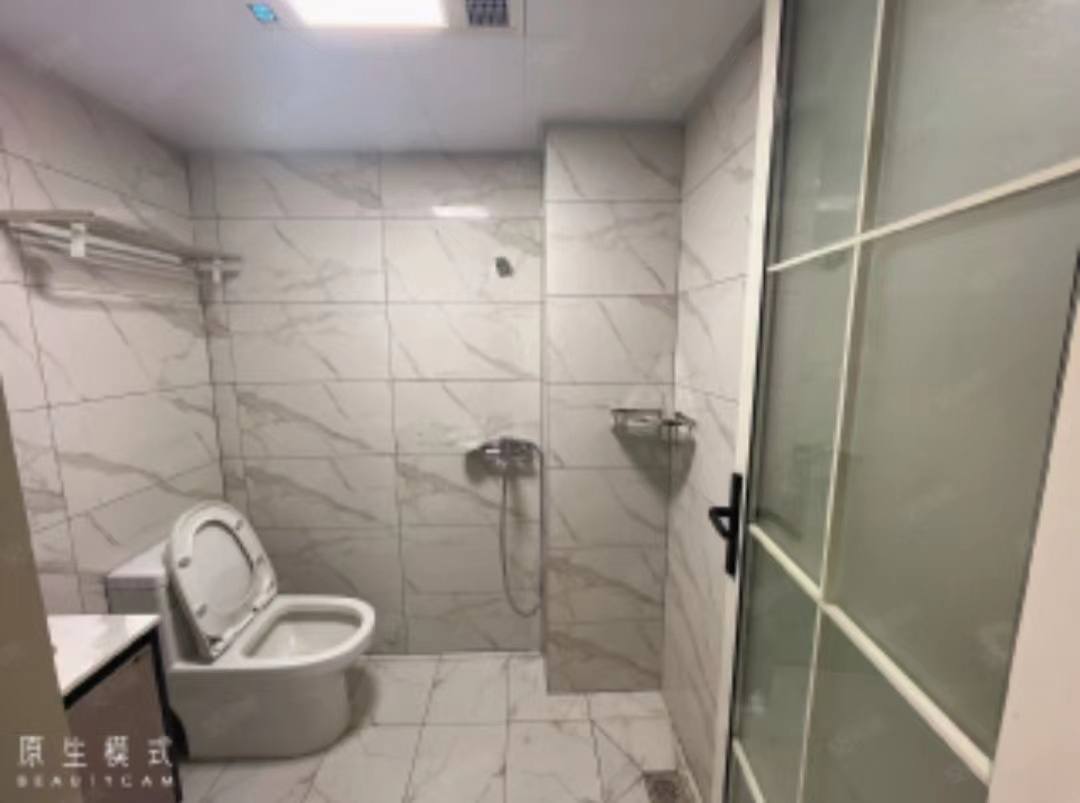 青春里 2室2厅1卫 2000.0元/月 青春里 2室2厅1卫 2000.0元/月室内图