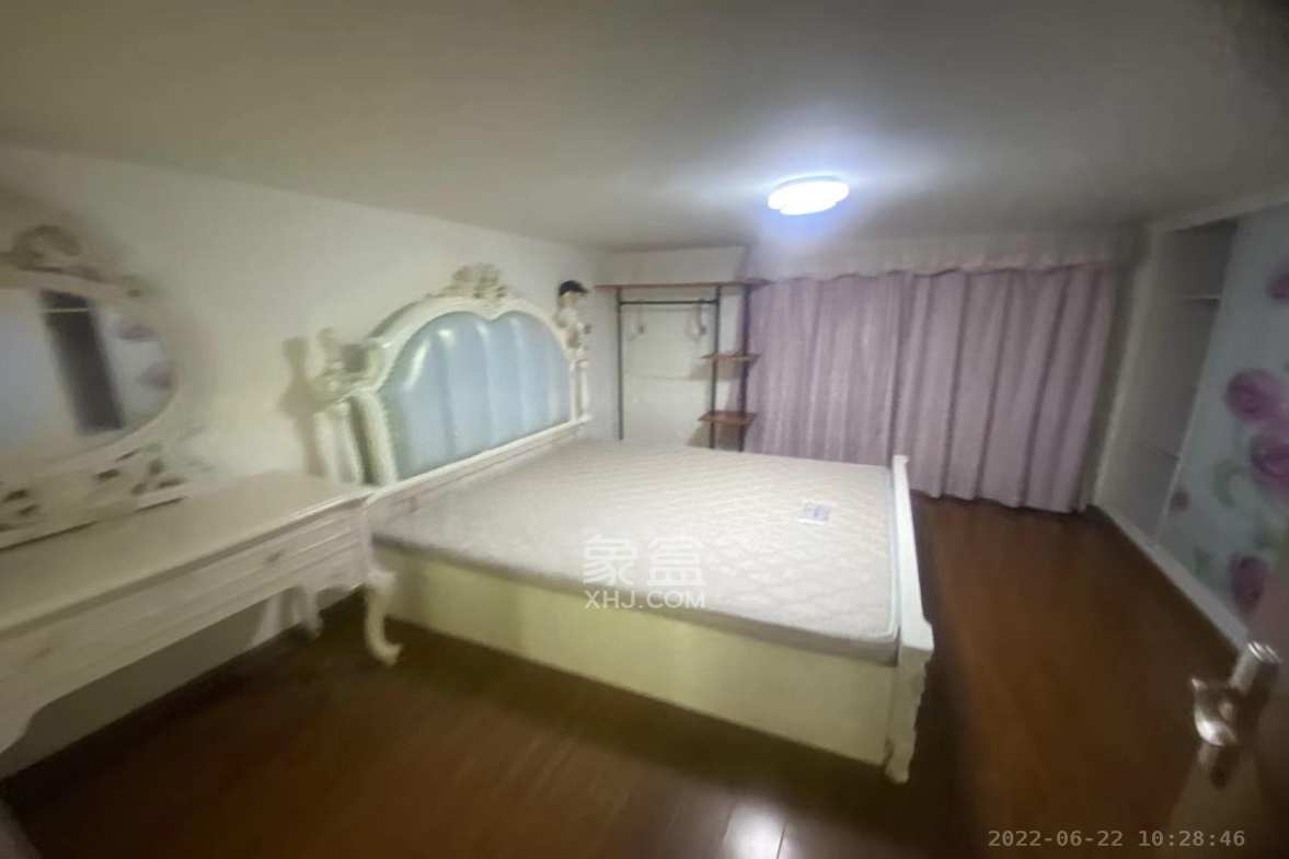 QQ生活馆  2室2厅1卫    2700.0元/月室内图