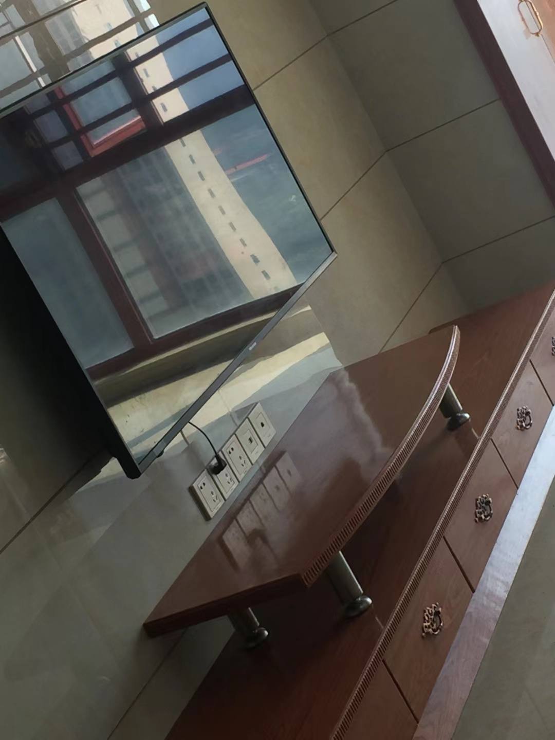 百弘学府城  3室2厅2卫    1880.0元/月户型图