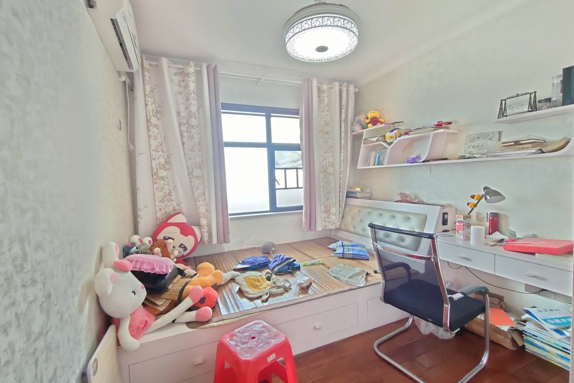 万豪城市花园 3室2厅2卫 130.0万 万豪城市花园 3室2厅2卫 130.0万室内图