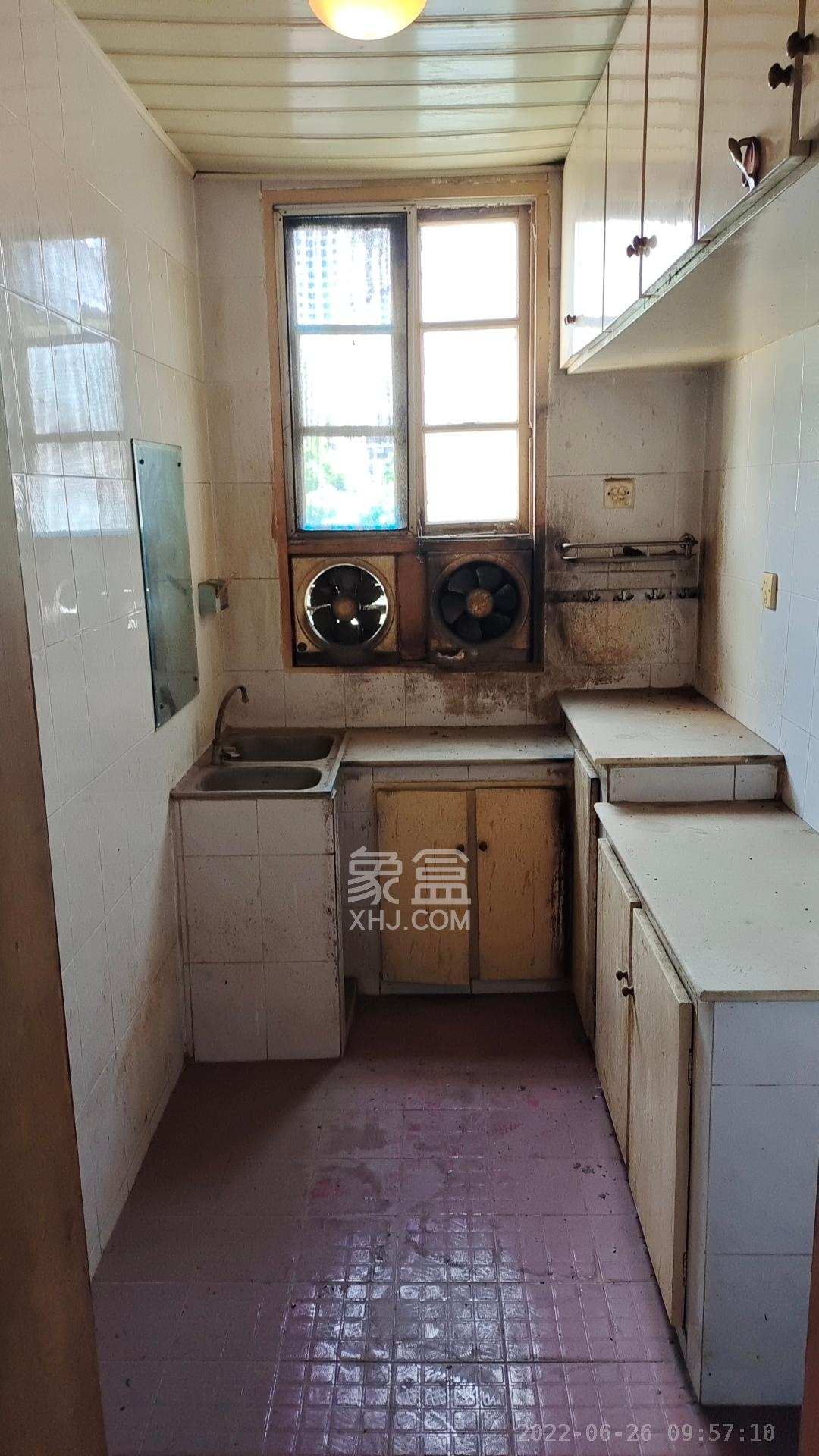 新开铺176号（环线拆迁指挥部）  1室1厅1卫   800.00元/月室内图1
