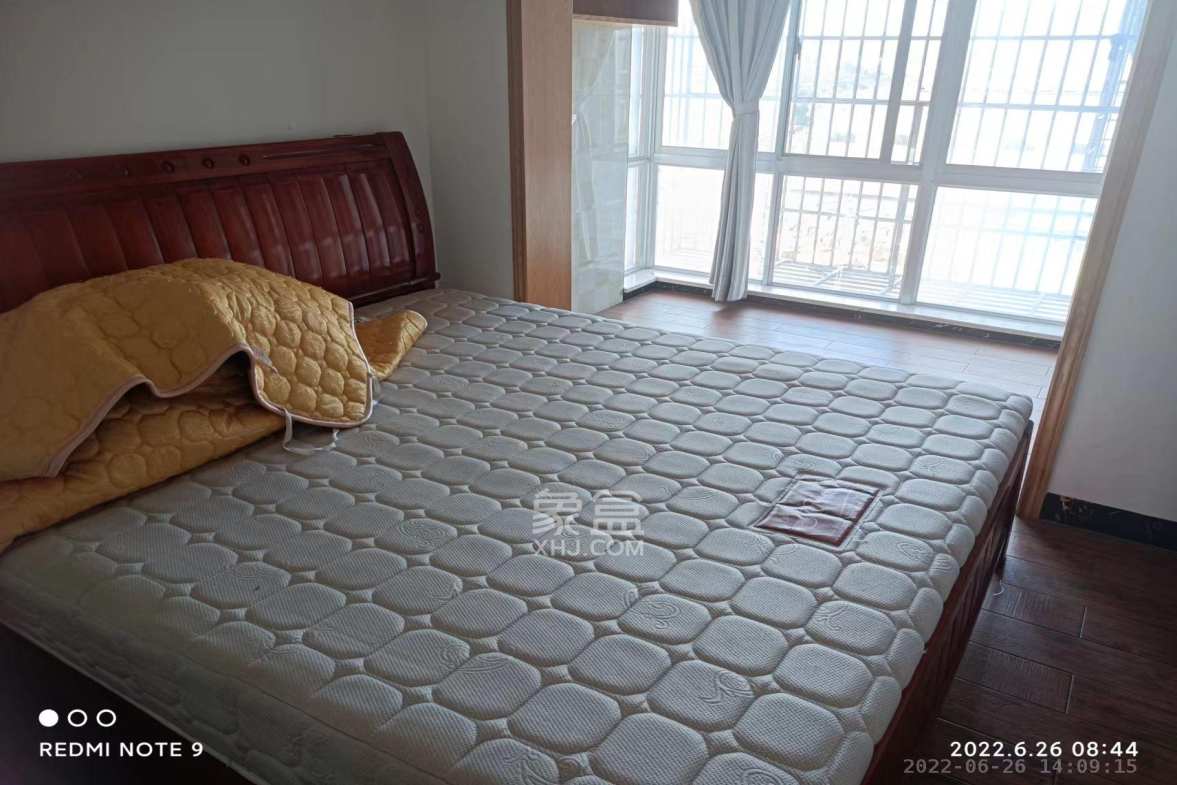 凯富漫城  4室2厅1卫    1800.0元/月室内图