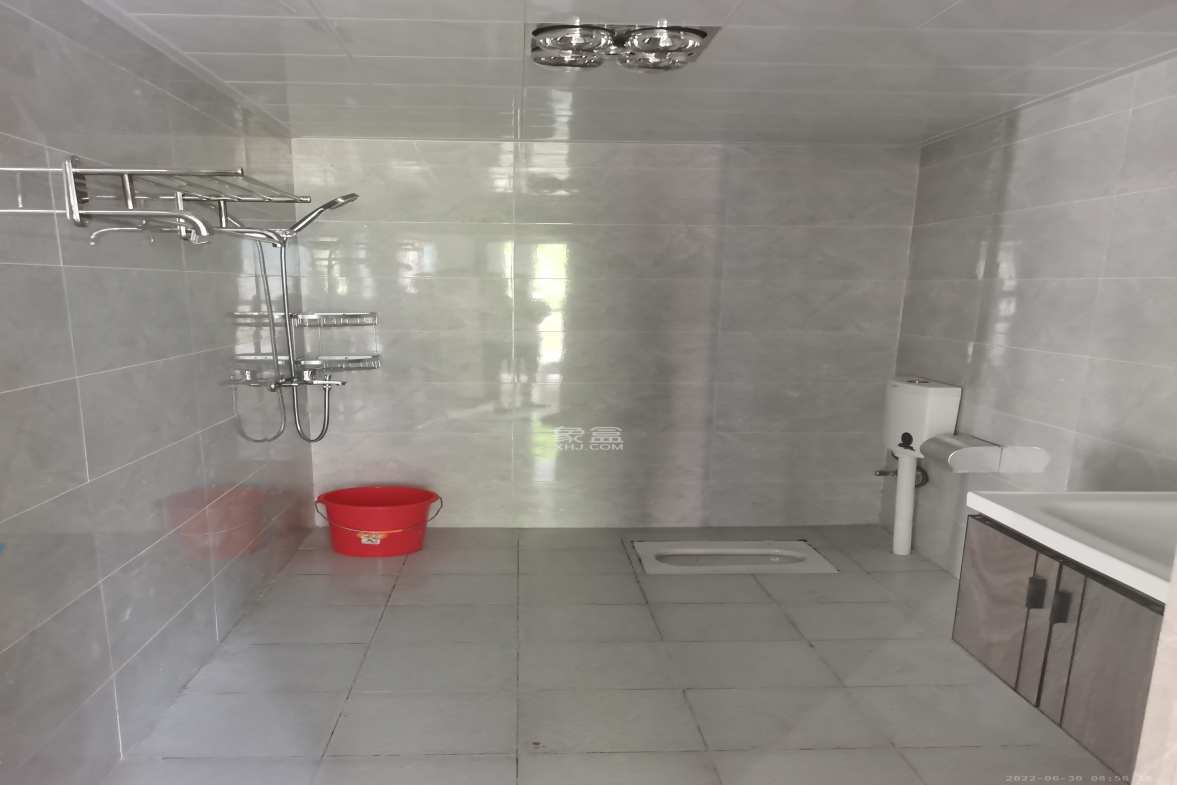 黑金时代广场 3室2厅1卫 2300.0元/月 黑金时代广场 3室2厅1卫 2300.0元/月室内图