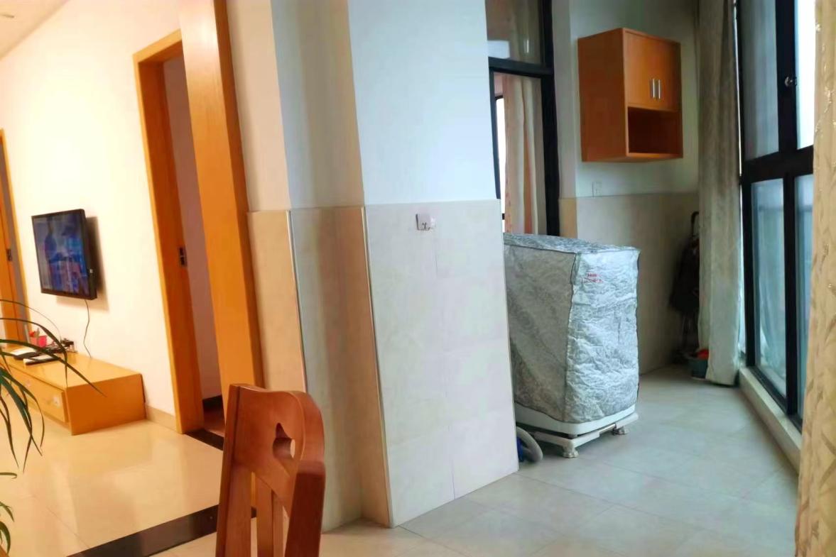 雅林春晓 2室2厅1卫 1500.0元/月 雅林春晓 2室2厅1卫 1500.0元/月室内图