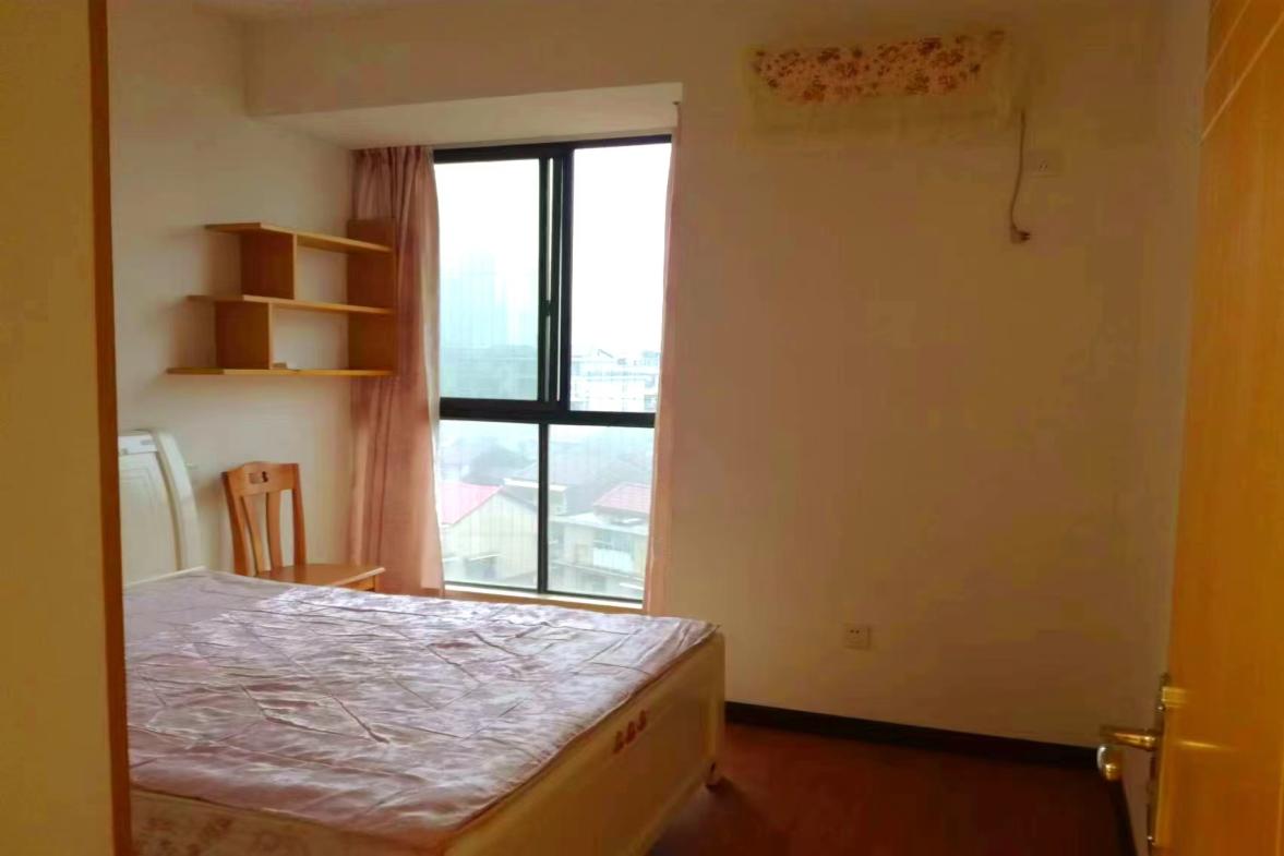 雅林春晓 2室2厅1卫 1500.0元/月 雅林春晓 2室2厅1卫 1500.0元/月室内图