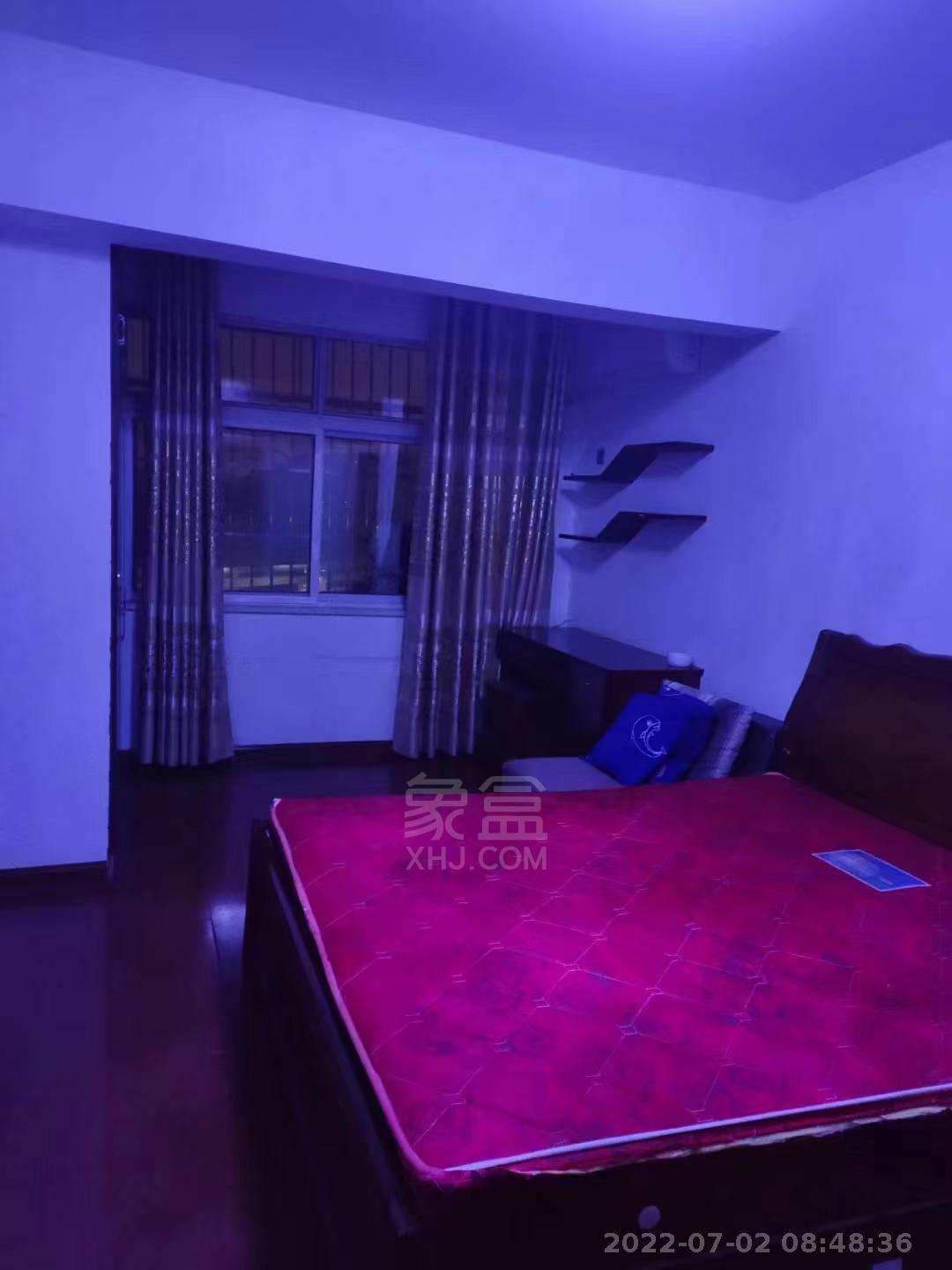 湘水1号  3室2厅1卫    1400.0元/月室内图