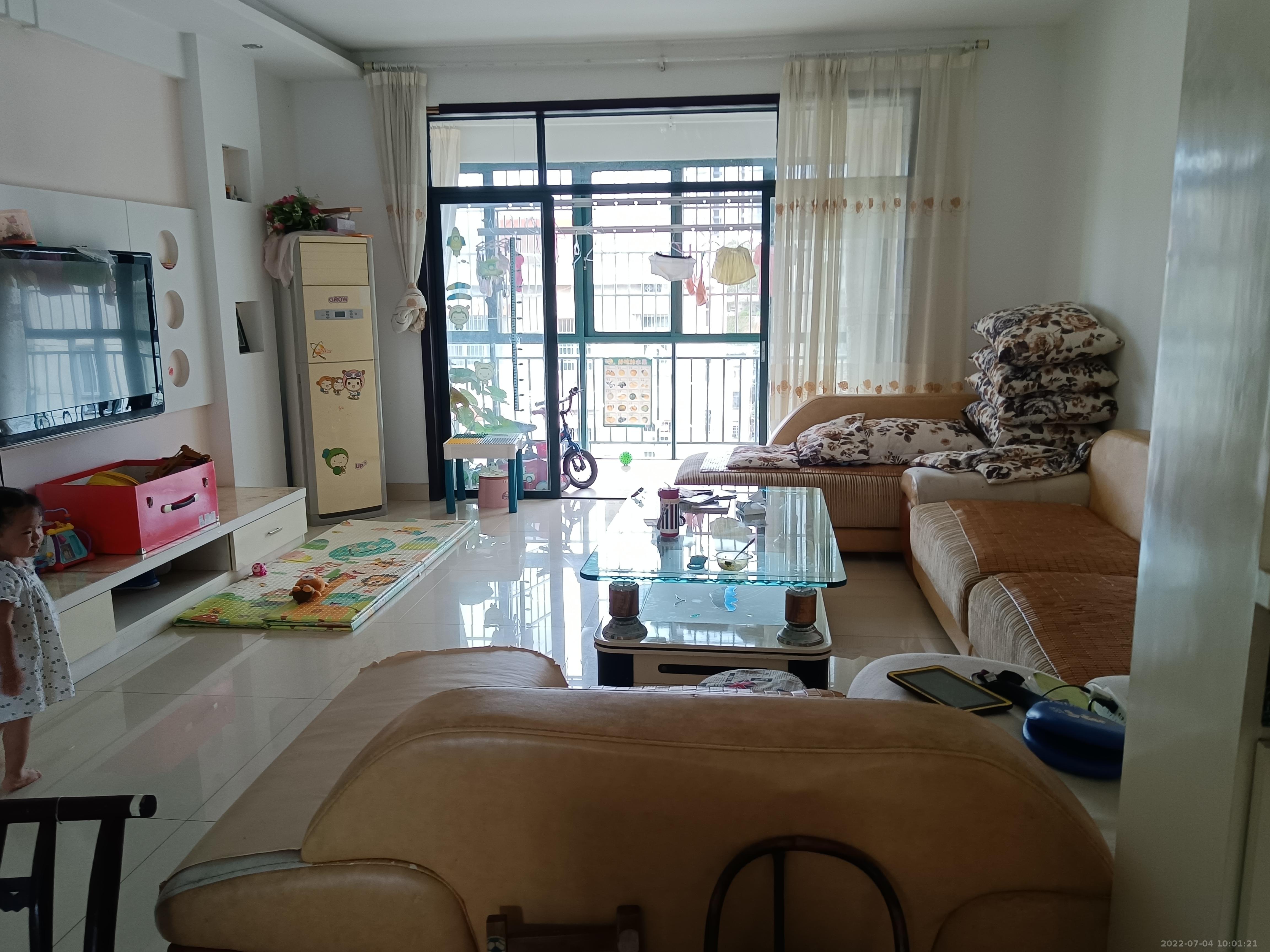 龙泊湾  2室2厅1卫   38.00万