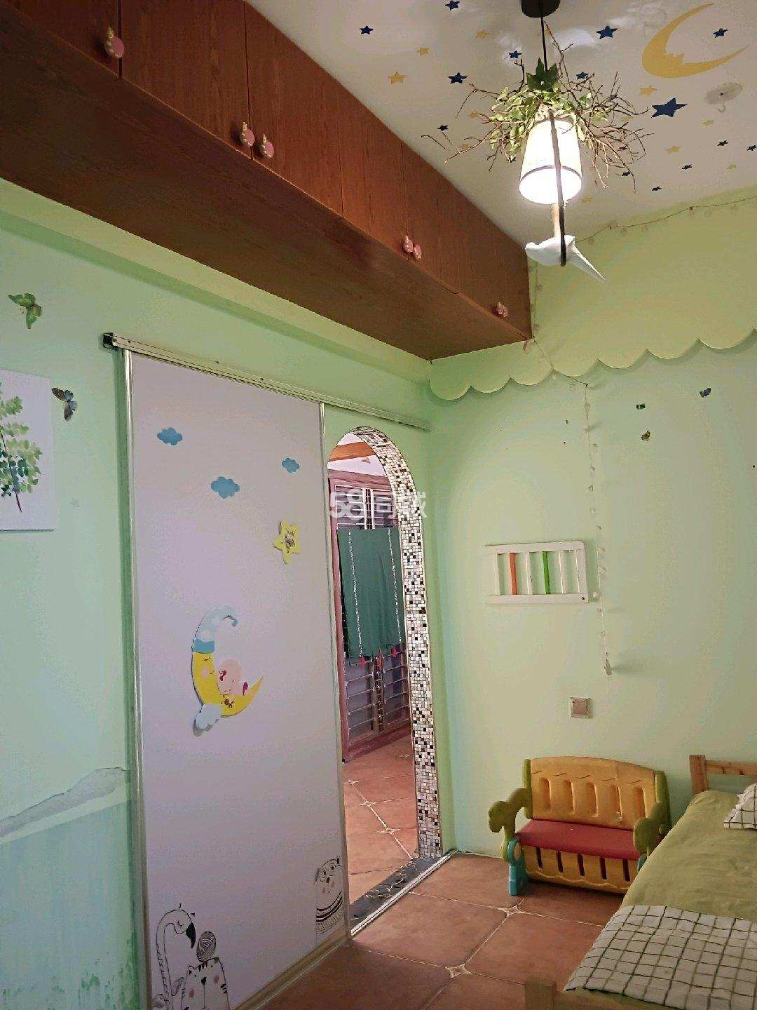 雅典铭苑 2室2厅1卫 2600.0元/月 雅典铭苑 2室2厅1卫 2600.0元/月室内图