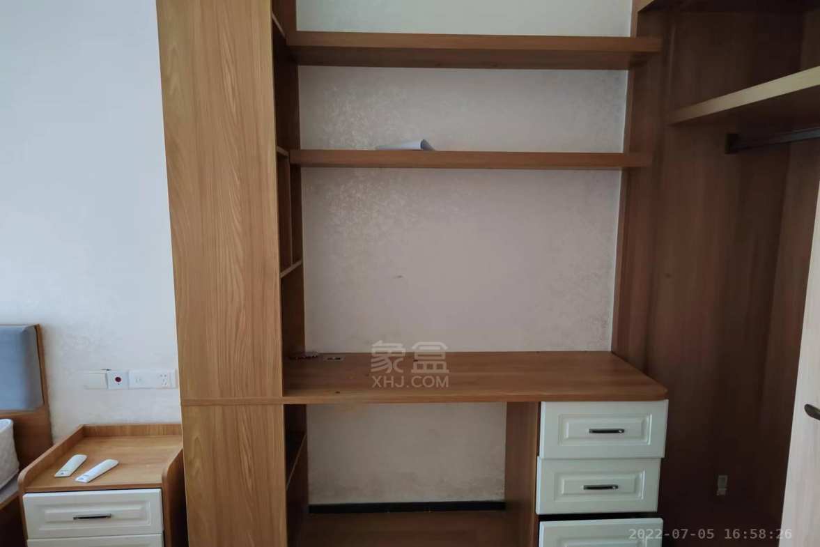 恒大御景湾  1室1厅1卫    1500.0元/月室内图