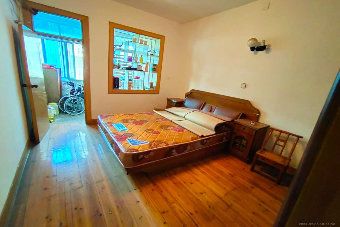 天鹅花园 3室1厅1卫 1200.0元/月 天鹅花园 3室1厅1卫 1200.0元/月室内图