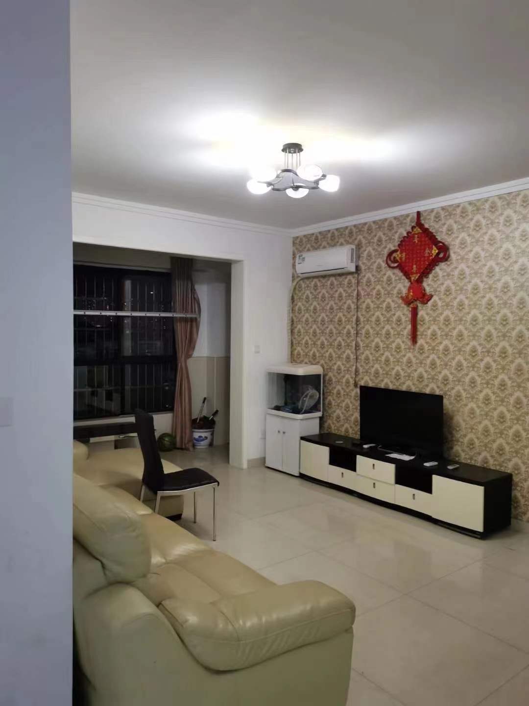 湘泰锦绣华城  3室2厅2卫   87.00万