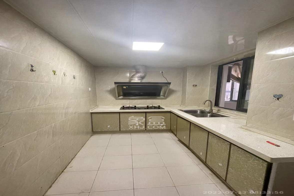 曙光领峰(曙光家园) 3室2厅2卫 3000.0元/月 曙光领峰(曙光家园) 3室2厅2卫 3000.0元/月室内图