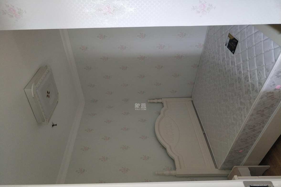 锦绣中环  3室1厅1卫    2700.0元/月室内图