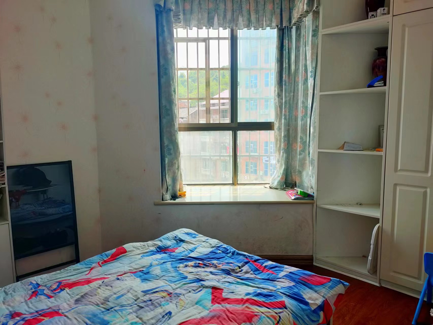 龙腾百花园  3室2厅2卫    47.8万