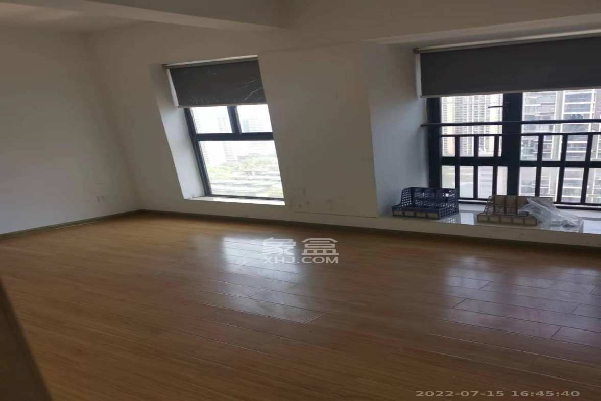 云鼎公馆  3室2厅1卫    2700.0元/月室内图