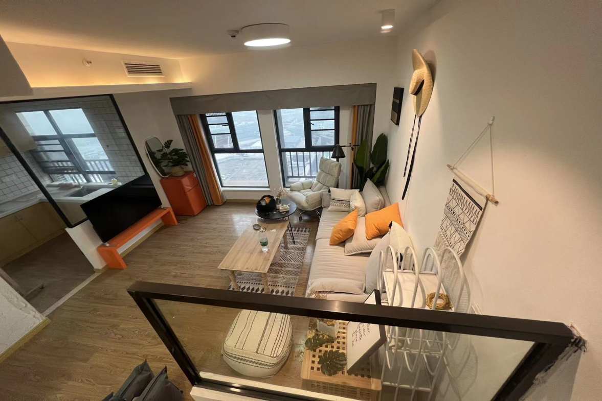 崇盛国际中心（柏石公寓）  2室2厅1卫    1800.0元/月室内图