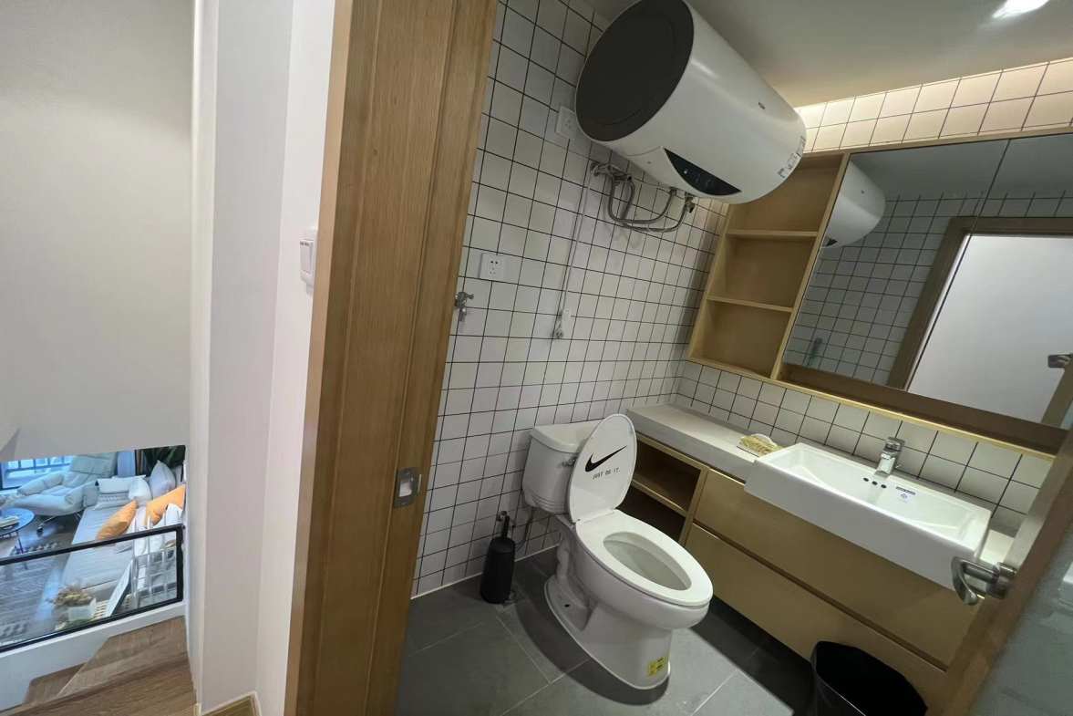 崇盛国际中心（柏石公寓）  2室2厅1卫    1800.0元/月室内图