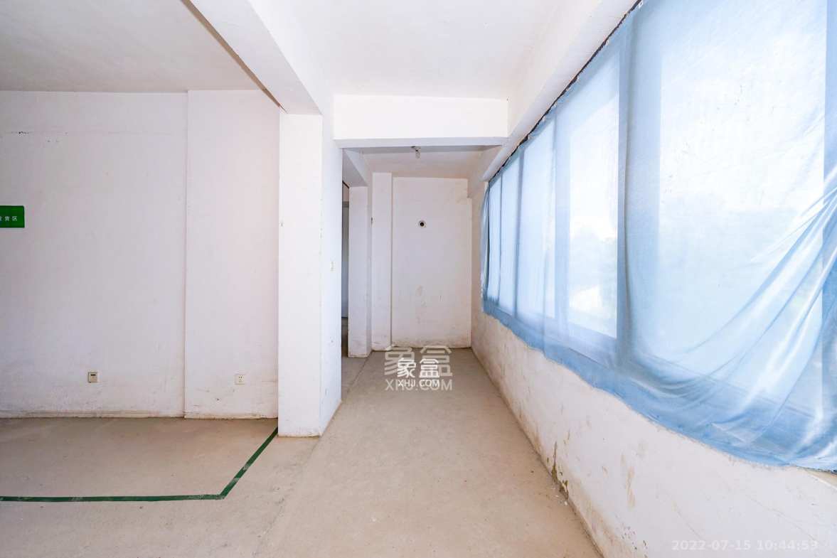 上庭苑  3室2厅2卫   1800.00元/月室内图
