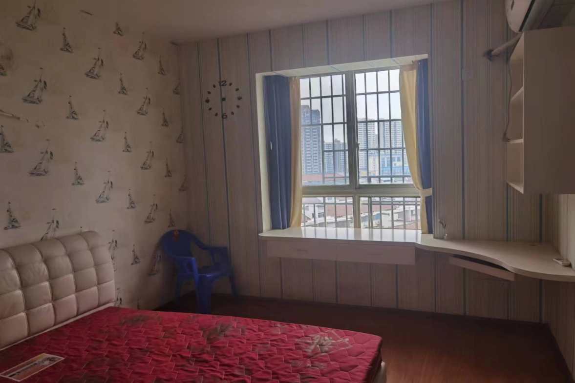 水岸春天 3室2厅2卫 2300.0元/月 水岸春天 3室2厅2卫 2300.0元/月室内图