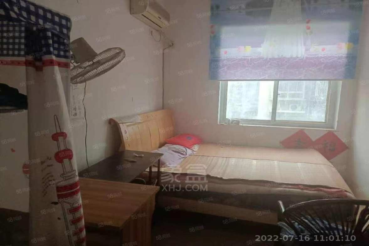 财富小区 3室2厅1卫 1200.0元/月 财富小区 3室2厅1卫 1200.0元/月室内图