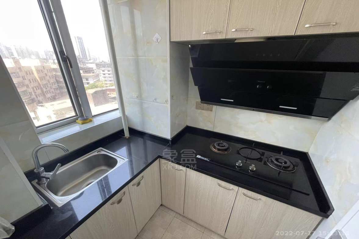 米兰公馆 1室1厅1卫 1500.0元/月 米兰公馆 1室1厅1卫 1500.0元/月室内图