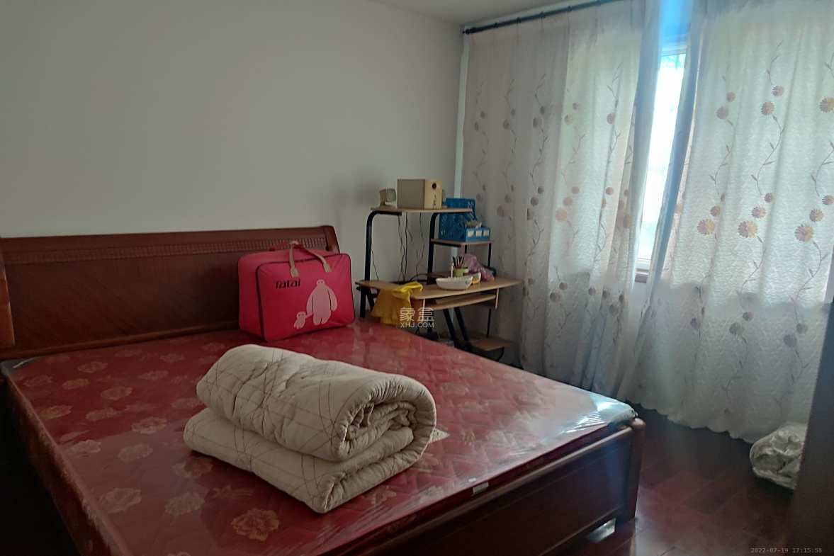 富绿新村  3室2厅1卫    2000.0元/月室内图