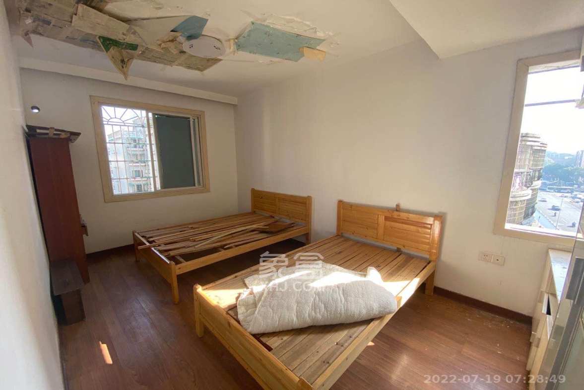 福乐凯公寓  2室2厅1卫    5200.0元/月室内图