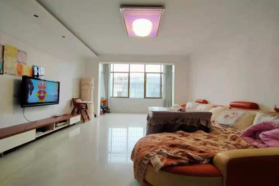 五江建材城  3室2厅1卫    69.8万室内图1