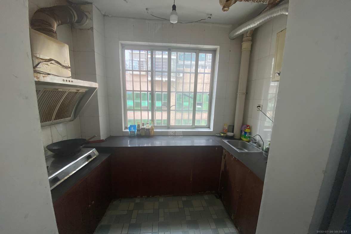 裕丰商住楼  2室2厅1卫    1100.0元/月室内图