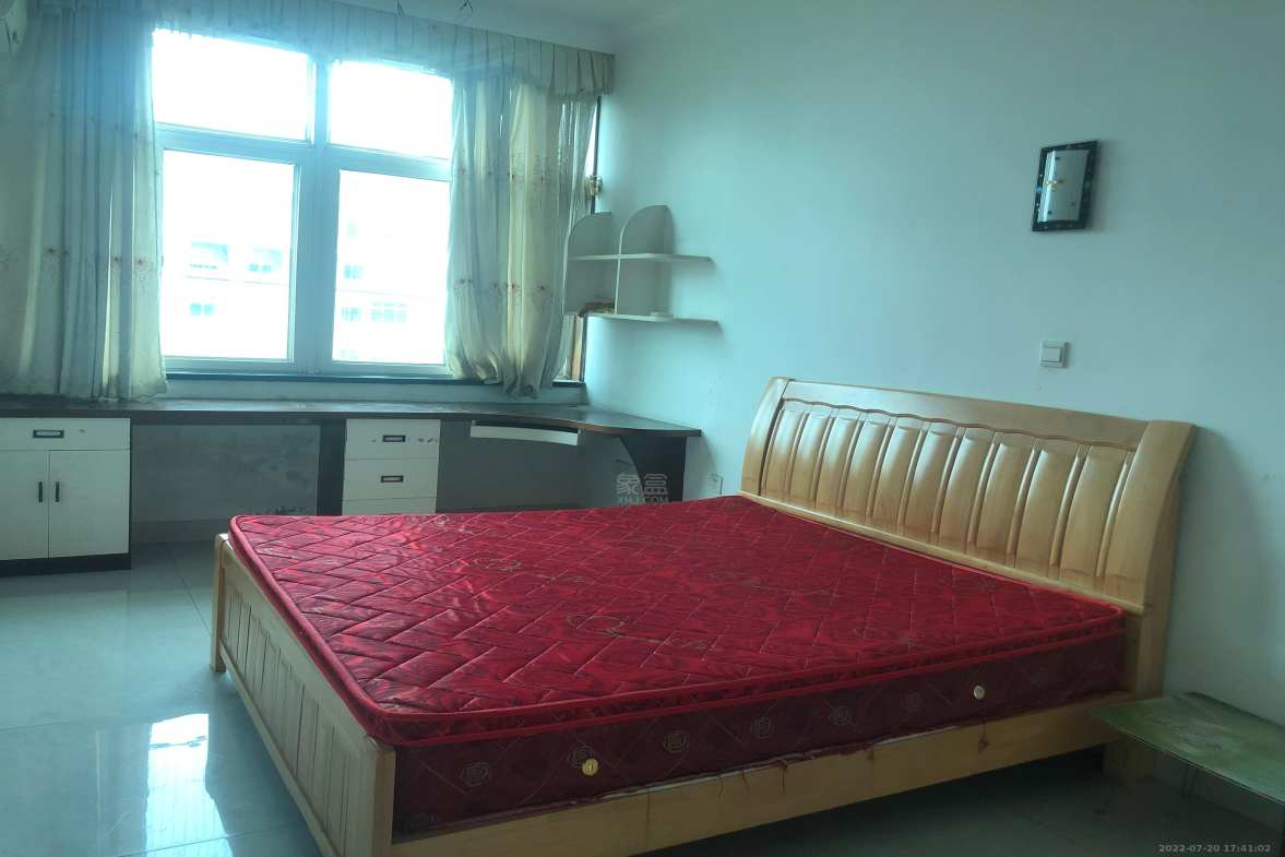 晨光小区 3室2厅1卫 1400.0元/月 晨光小区 3室2厅1卫 1400.0元/月室内图