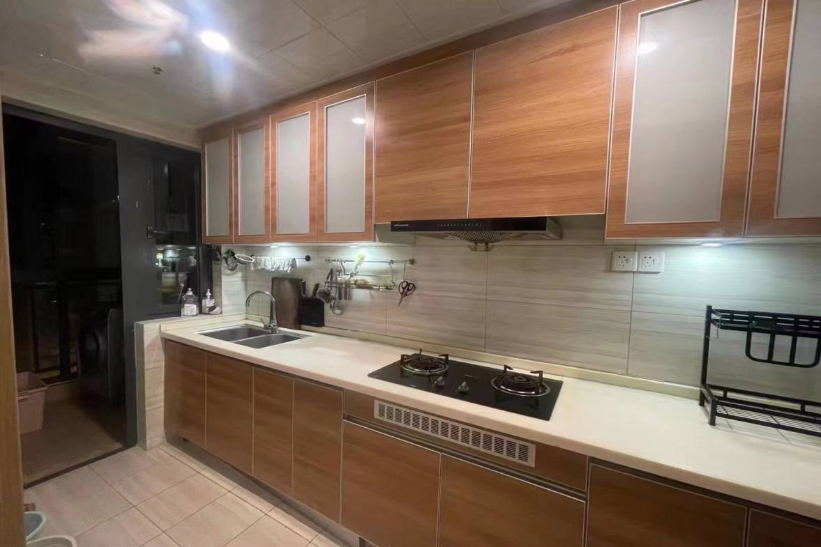 恒大绿洲  2室2厅1卫    2000.0元/月室内图