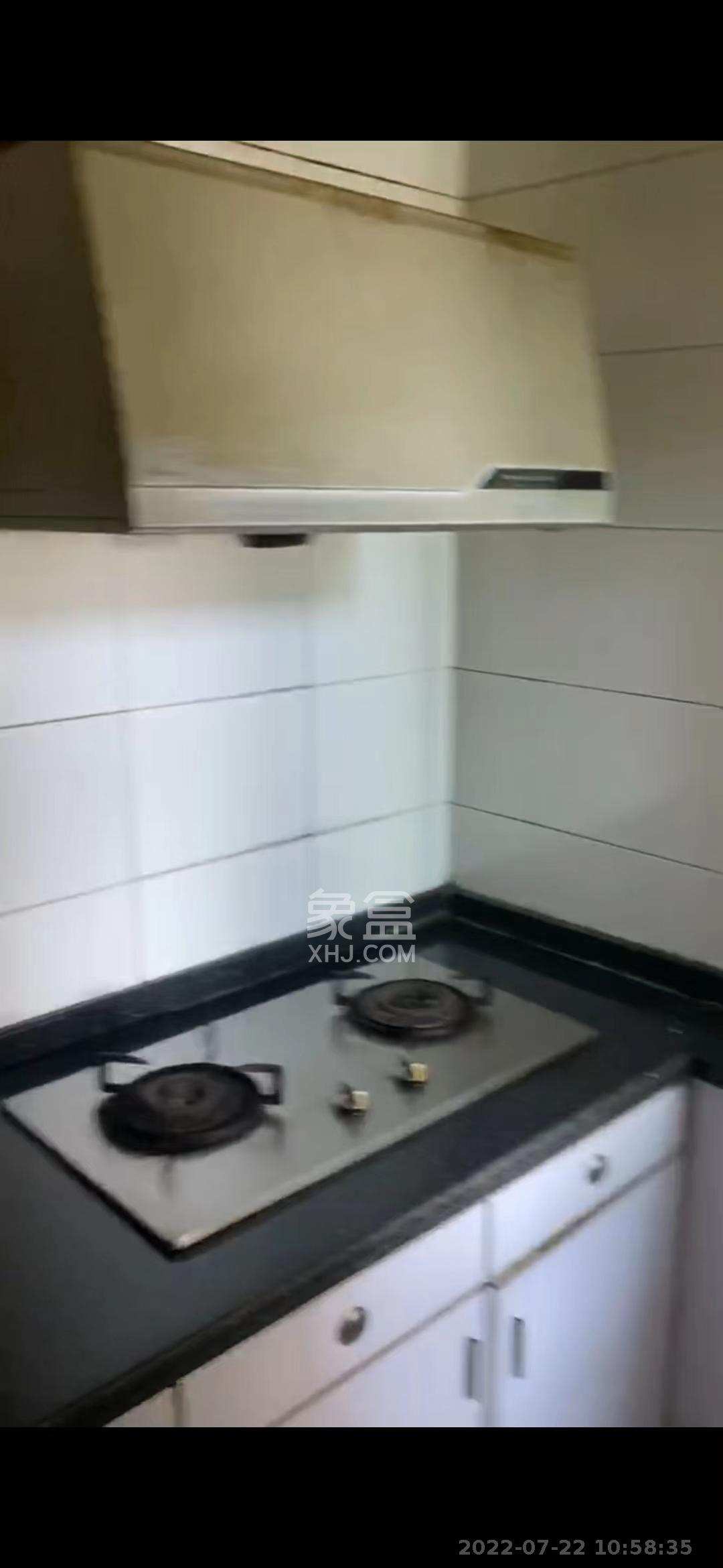 未来现代城  1室1厅1卫    1200.0元/月室内图