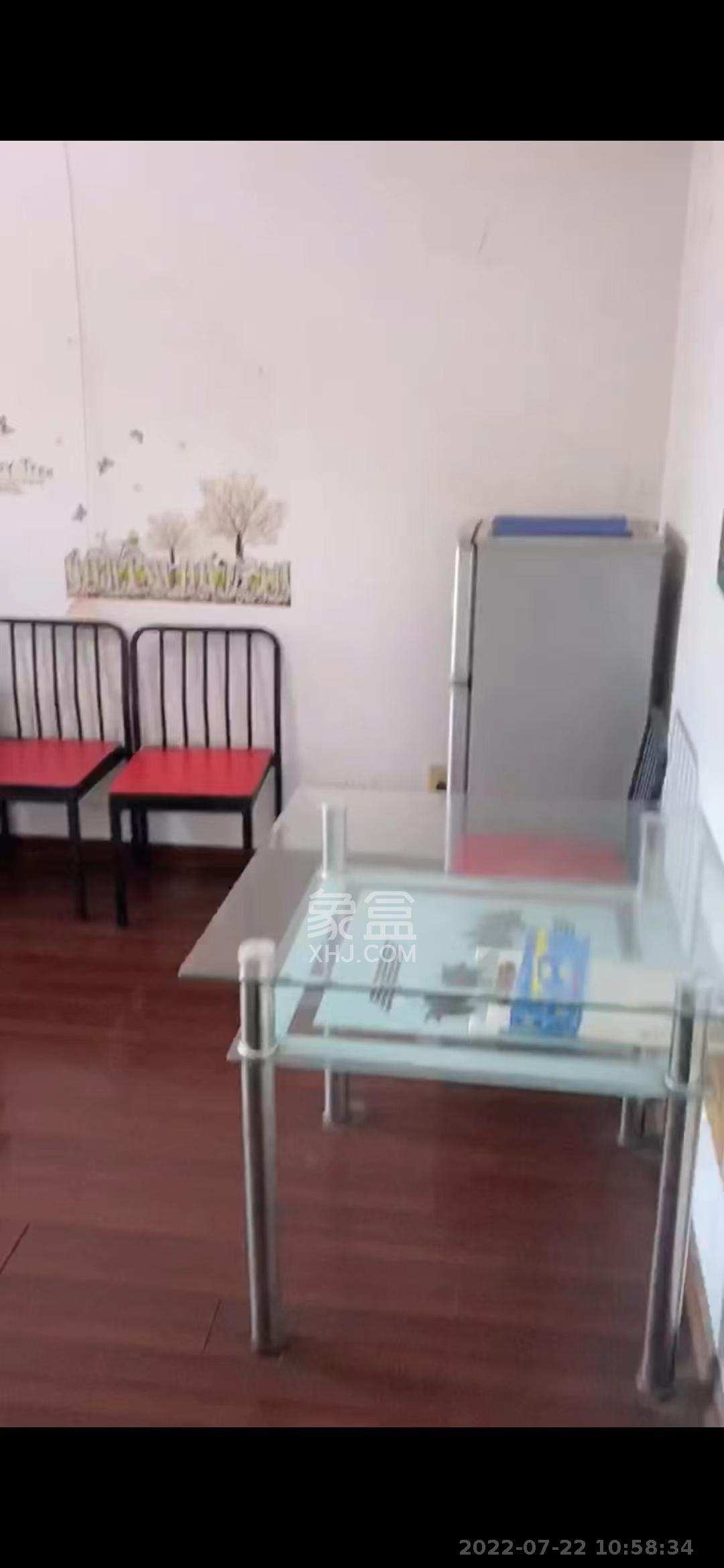 未来现代城  1室1厅1卫    1200.0元/月室内图