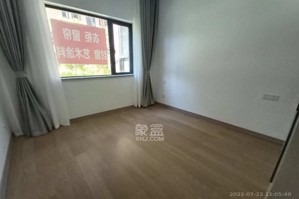 春晖花园  3室2厅2卫    3500.0元/月室内图