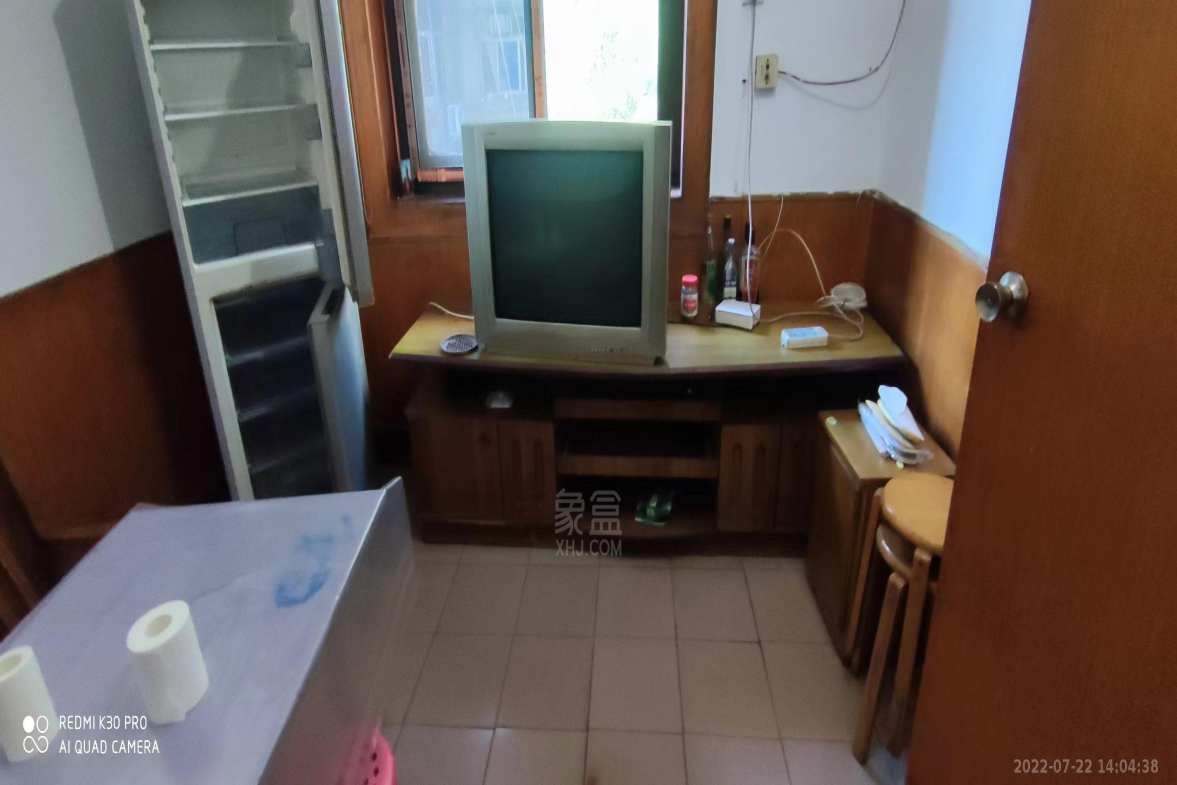 601茨中村  2室1厅1卫    750.0元/月室内图