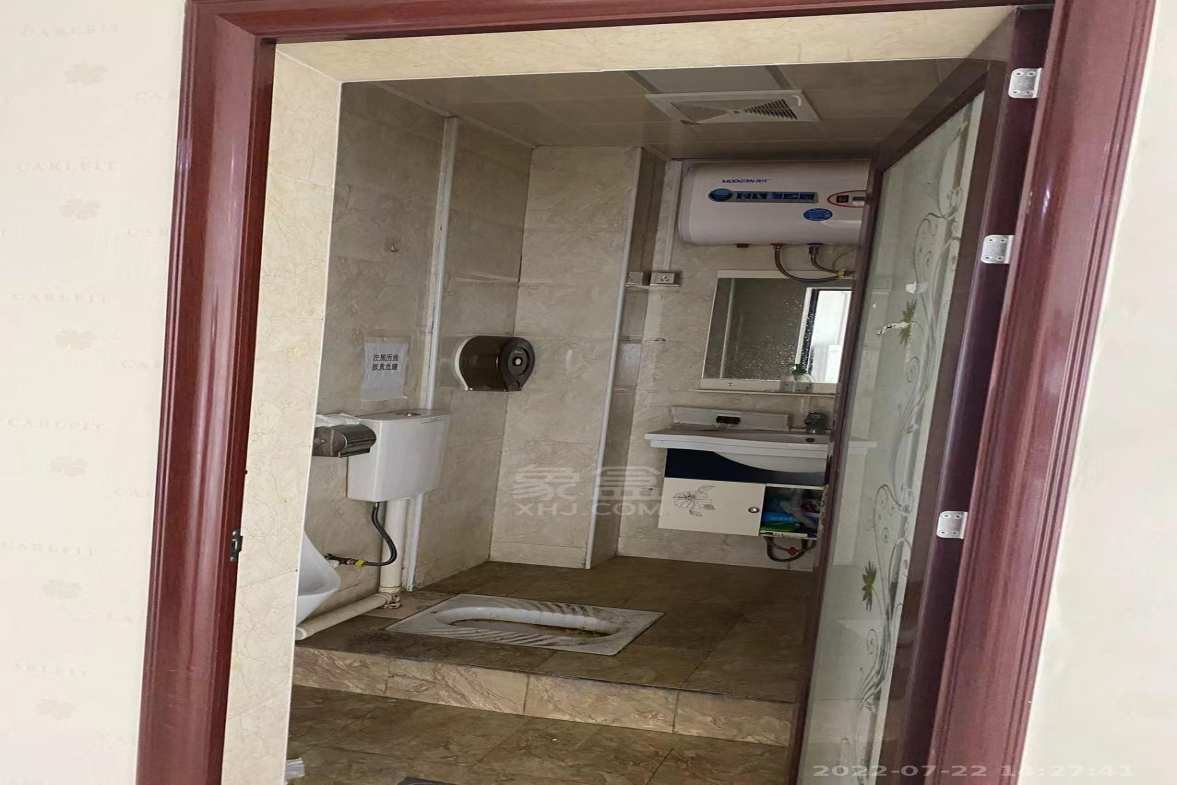 金冠  3室1厅1卫    11900.0元/月 金冠  3室1厅1卫    11900.0元/月室内图